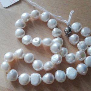 Real pearl necklace